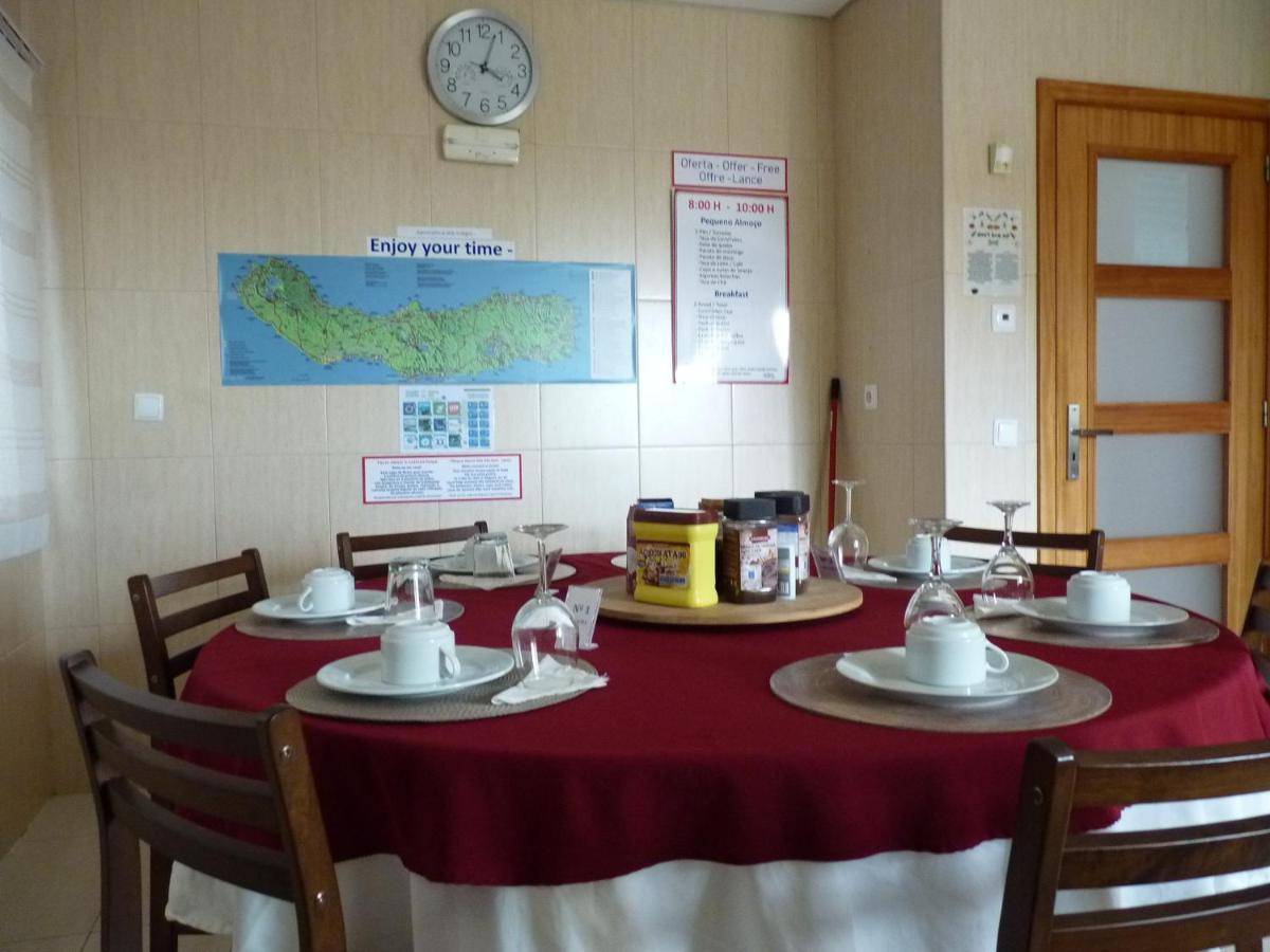 Azores Holidays House -B&B - Suites - Self Check-In Keyboard Понта Делгада Екстериор снимка