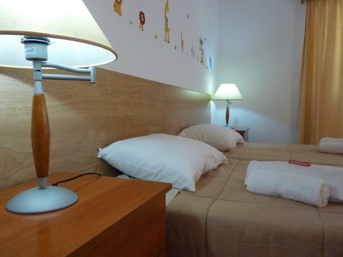 Azores Holidays House -B&B - Suites - Self Check-In Keyboard Понта Делгада Екстериор снимка